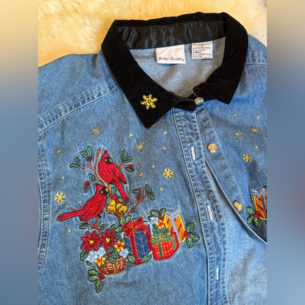 Vintage 90s Bobbie Brooks Christmas Denim Shirt